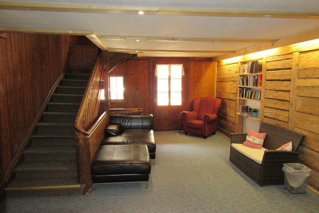 אוברסטדורף Mountain Hostel מראה חיצוני תמונה